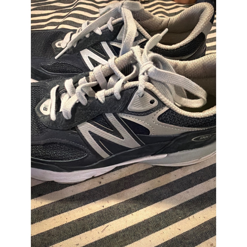 New Balance Made in USA Navy Blue Silver Womens 7.5 Wide 2E W990NV6